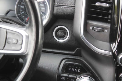 2022 RAM 1500 Laramie Crew Cab 4x4 6'4' Box