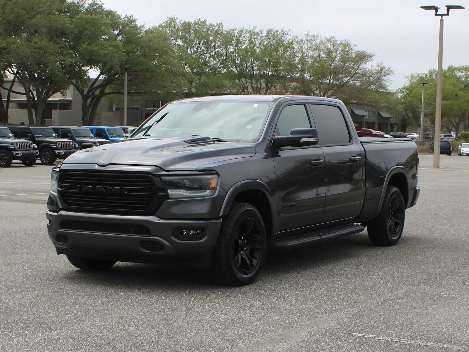 2022 RAM 1500 Laramie Crew Cab 4x4 6'4' Box