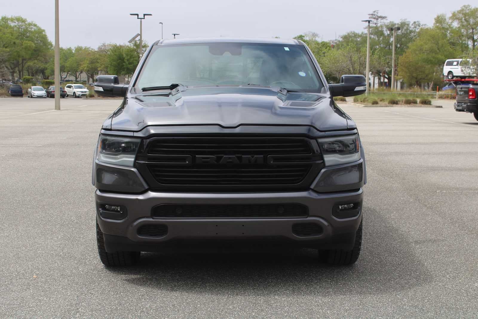 2022 RAM 1500 Laramie Crew Cab 4x4 6'4' Box