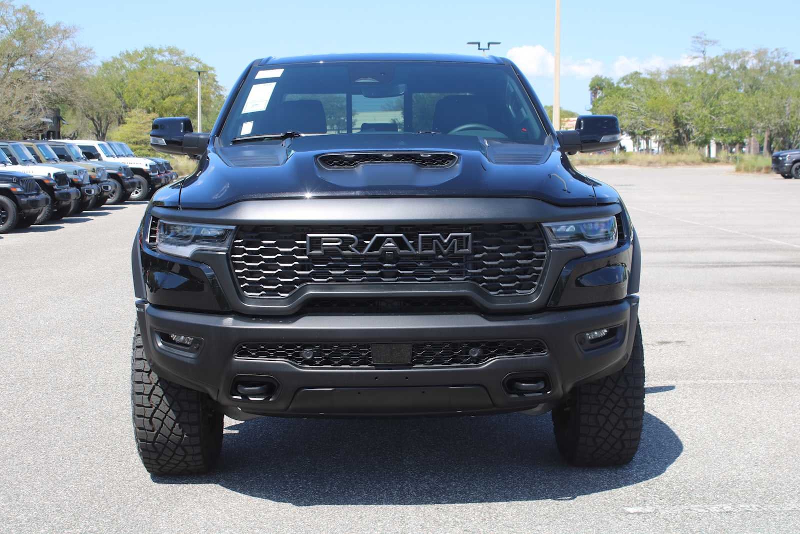 2026 RAM Ram 1500 RAM 1500 RHO CREW CAB 4X4 5'7' BOX