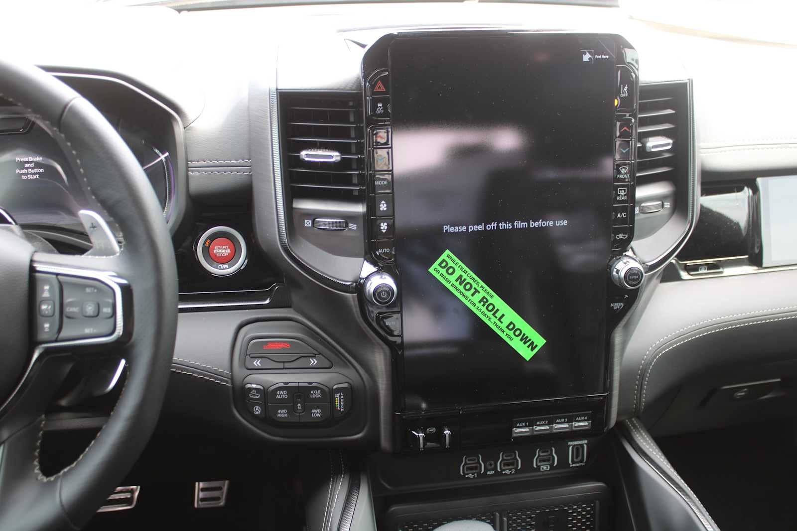 2026 RAM Ram 1500 RAM 1500 RHO CREW CAB 4X4 5'7' BOX