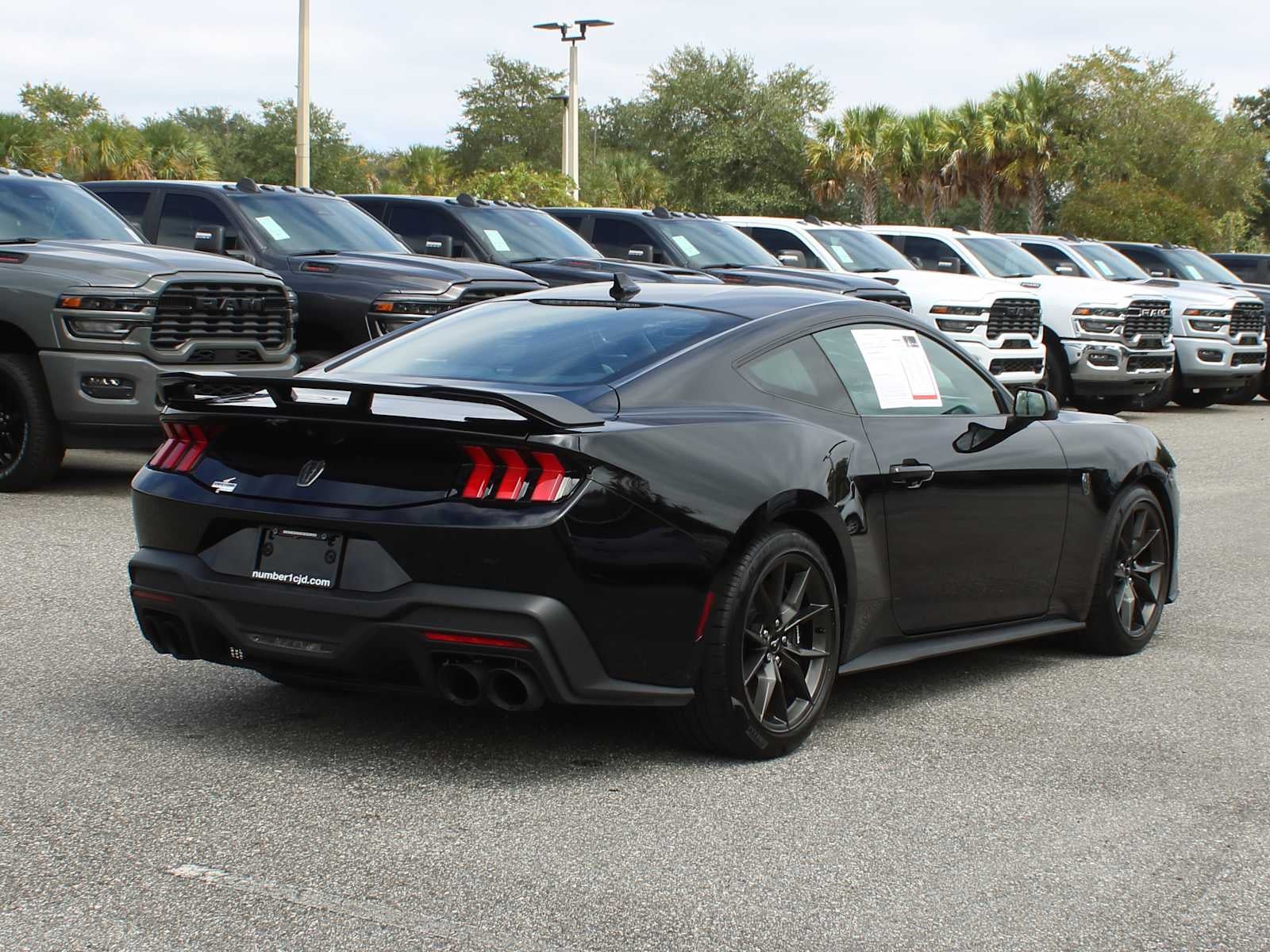 2025 Ford Mustang Dark Horse