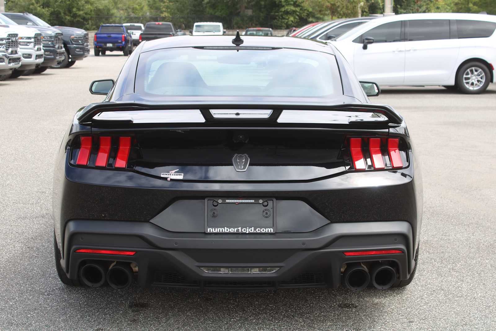 2025 Ford Mustang Dark Horse