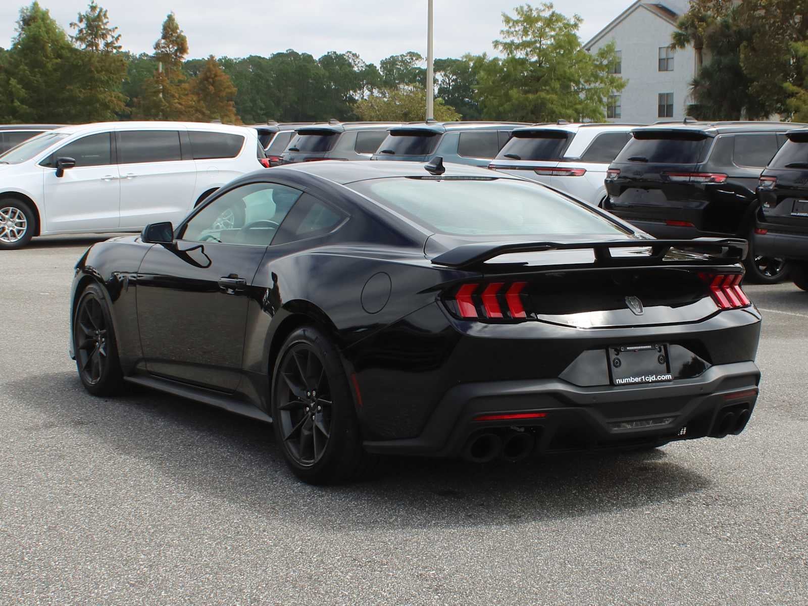 2025 Ford Mustang Dark Horse