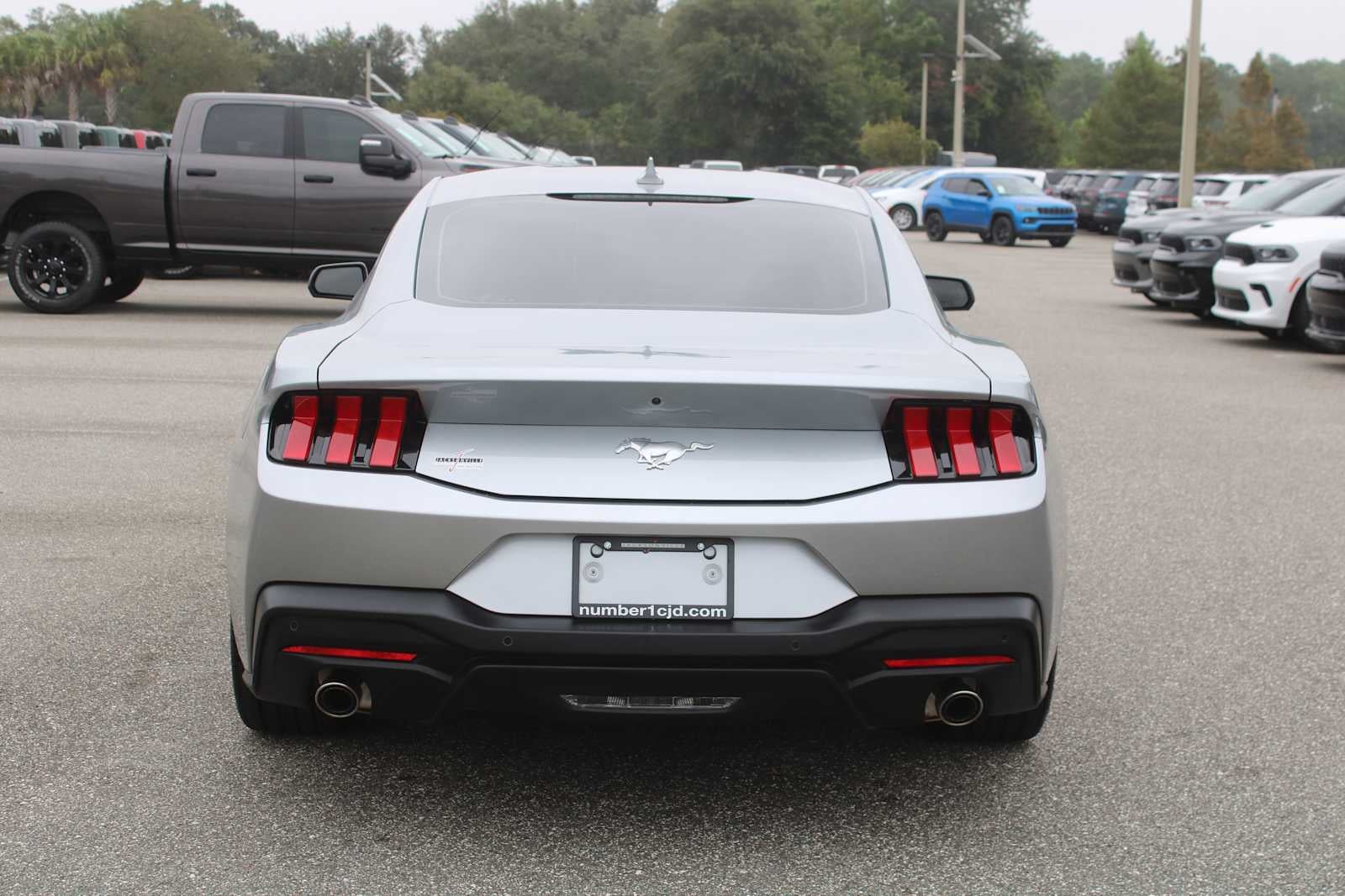 2025 Ford Mustang EcoBoost