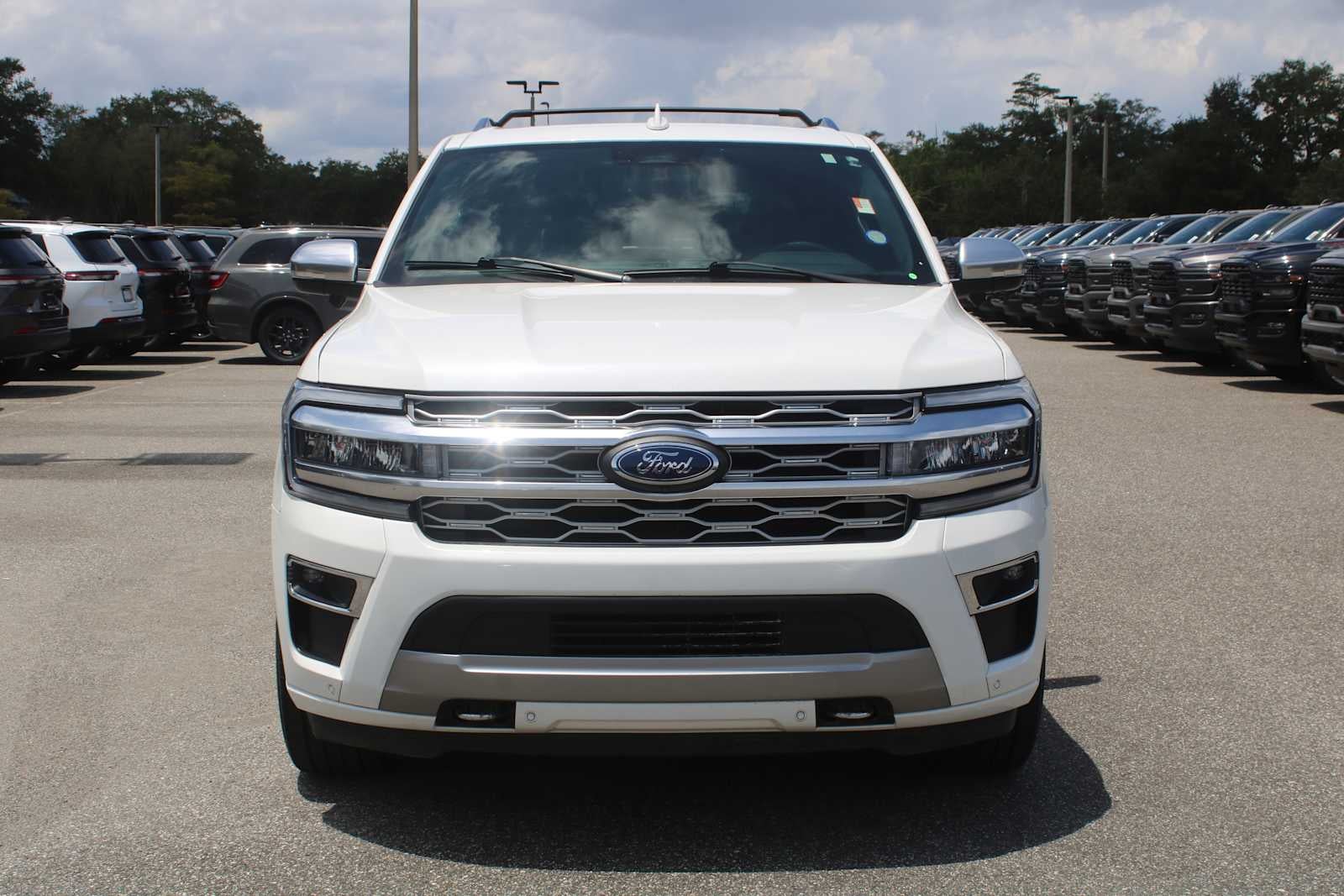 2023 Ford Expedition Platinum