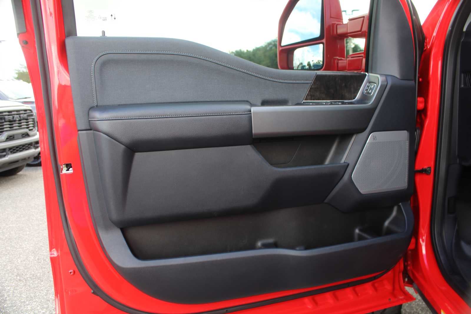 2026 Ford Super Duty F-450 Pickup LARIAT
