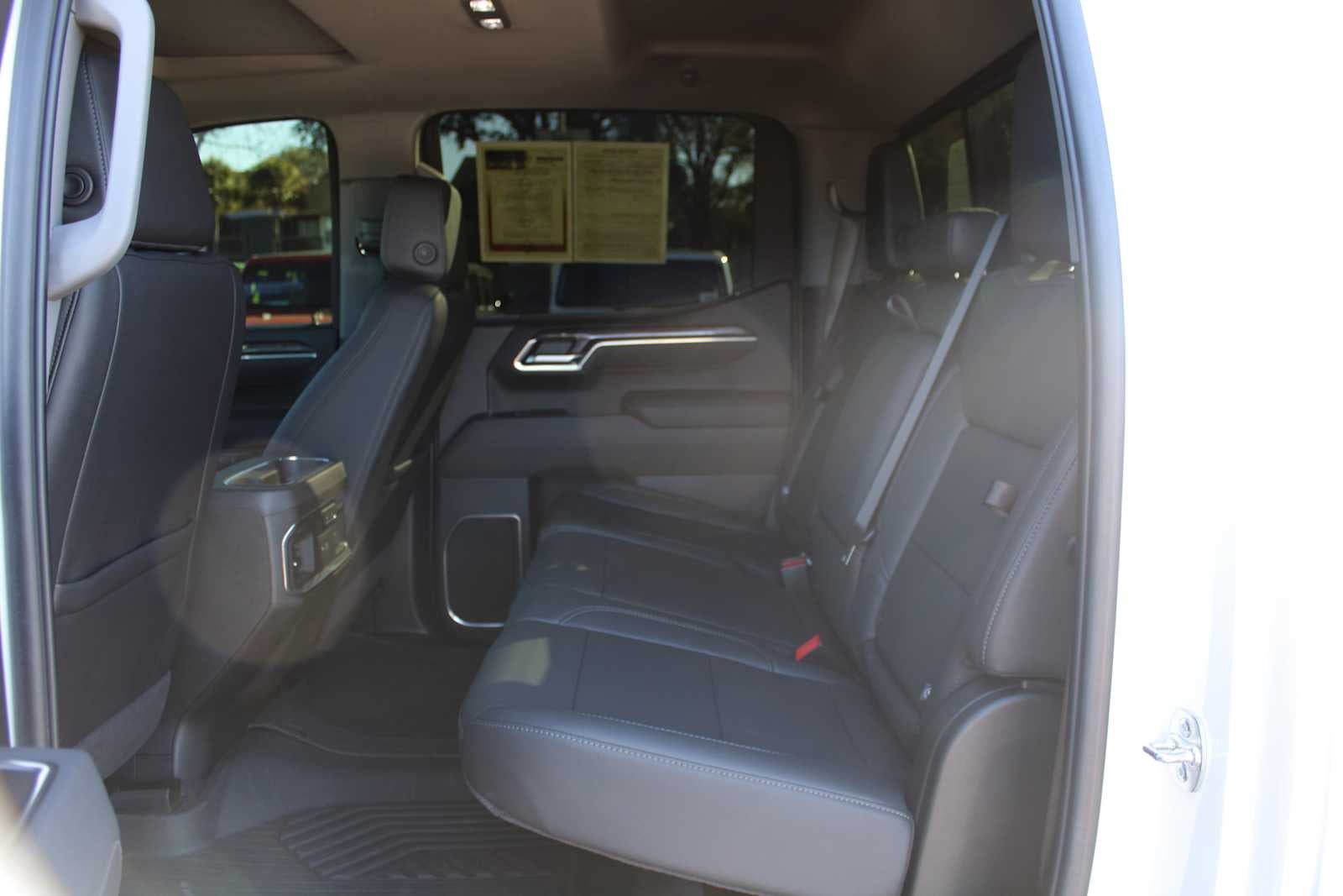 2025 Chevrolet Silverado 1500 4WD Crew Cab Short Bed LTZ