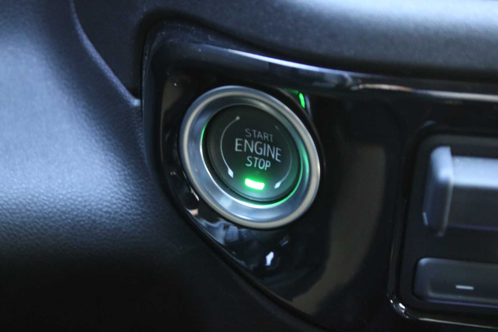 2025 Chevrolet Silverado 1500 4WD Crew Cab Short Bed LTZ