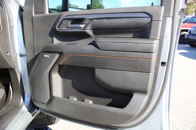 2024 GMC Sierra 2500HD 4WD Crew Cab Standard Bed AT4