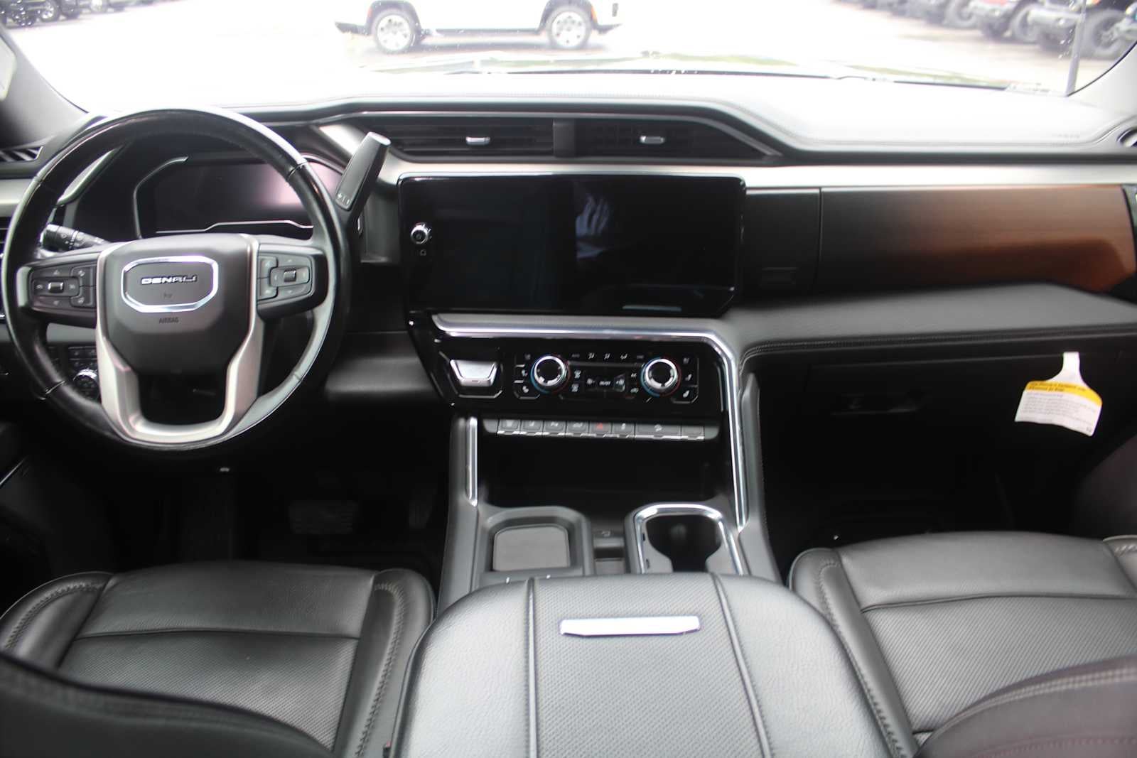 2024 GMC Sierra 2500HD Denali