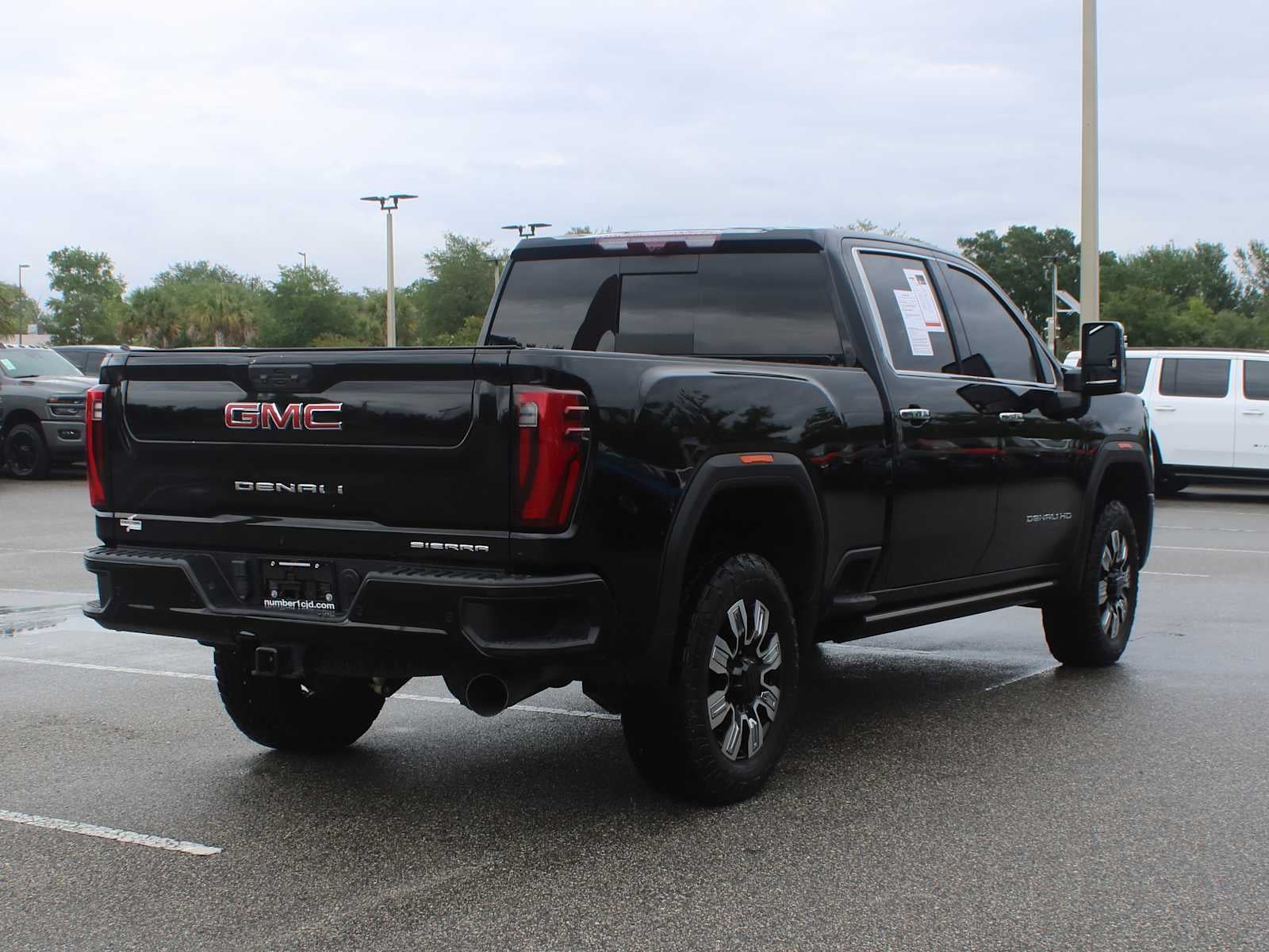 2024 GMC Sierra 2500HD Denali