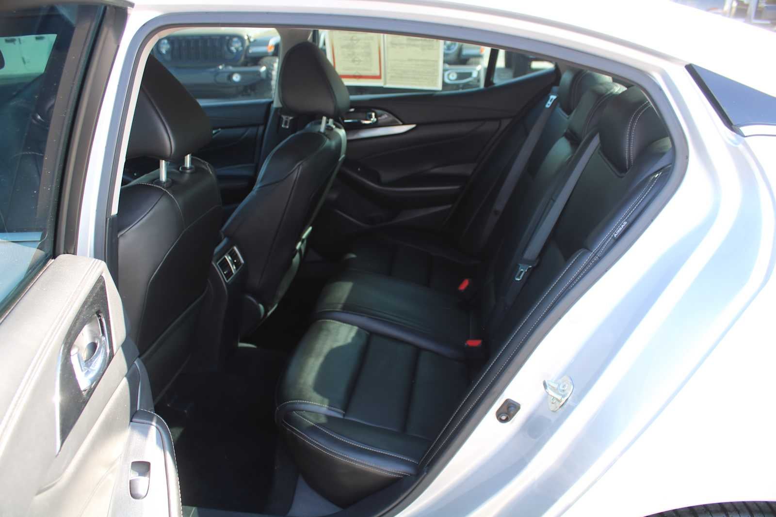 2020 Nissan Maxima SV Xtronic CVT