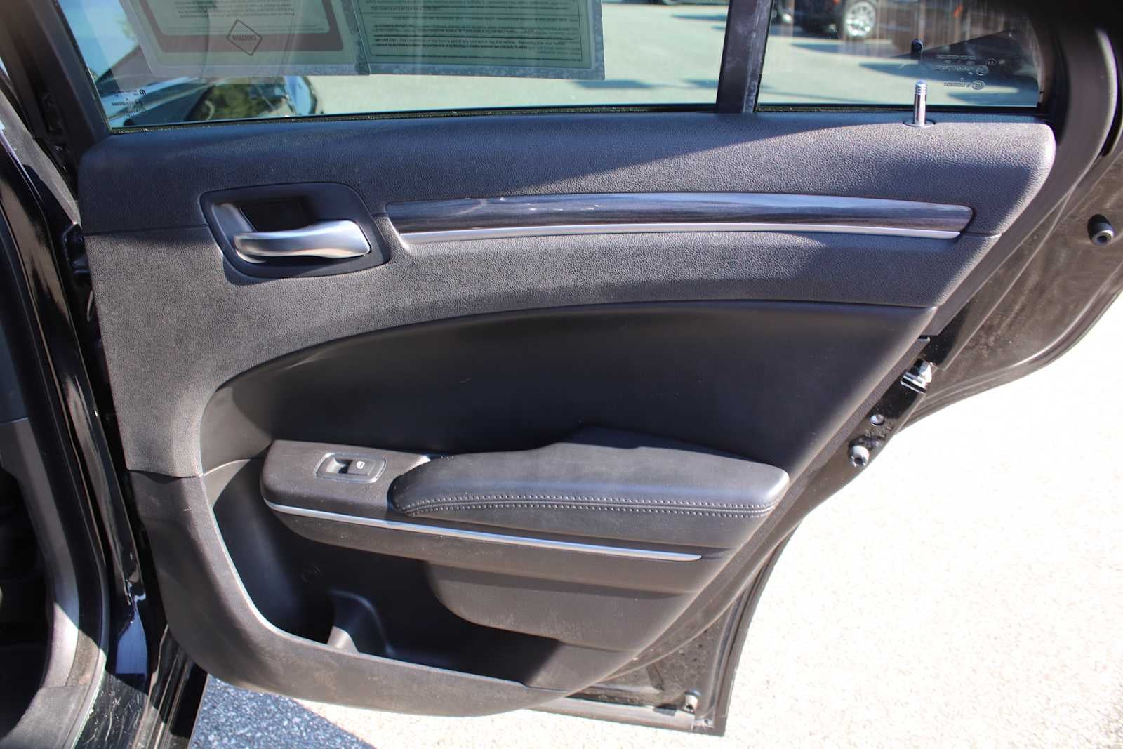 2021 Chrysler 300 Touring