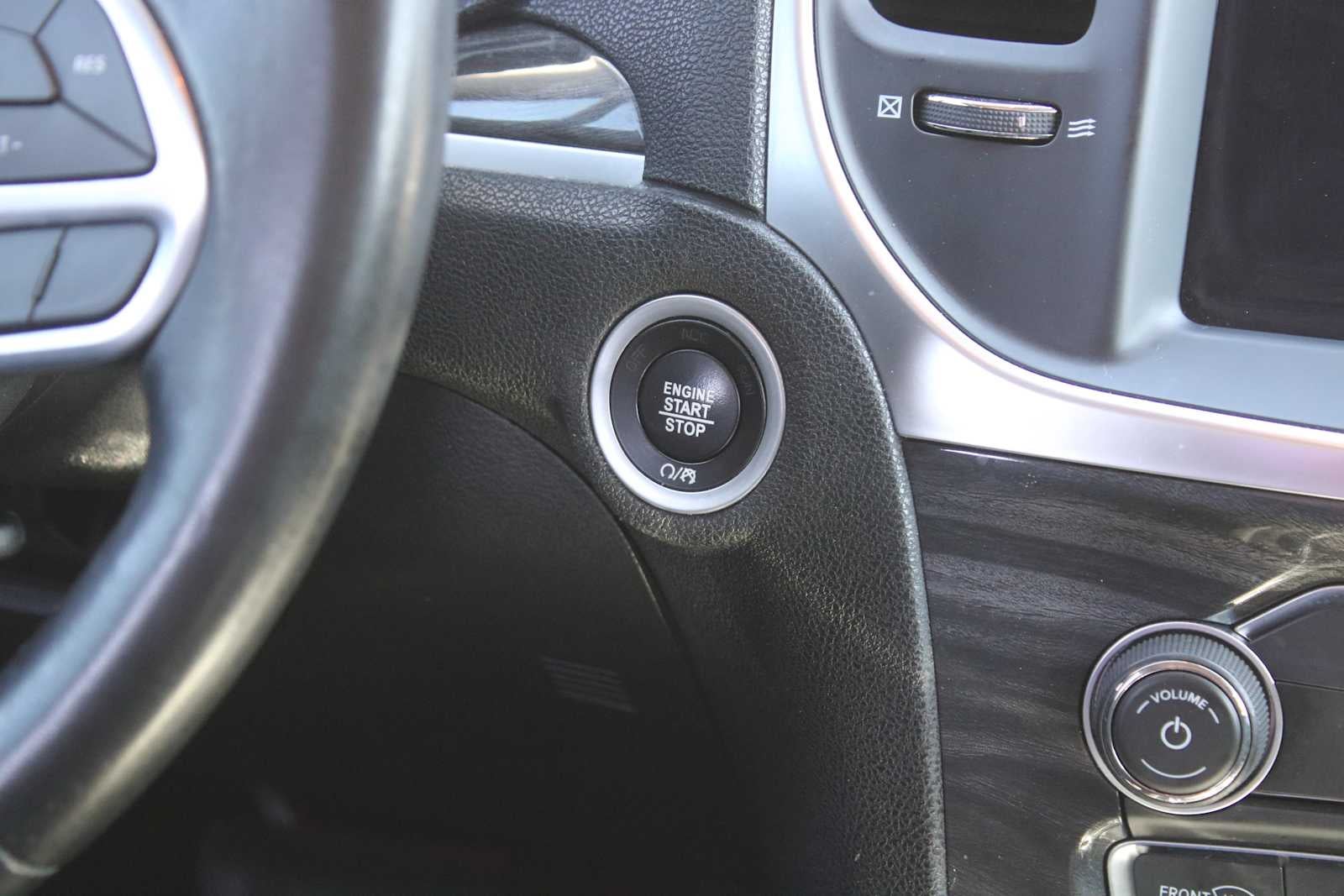 2021 Chrysler 300 Touring