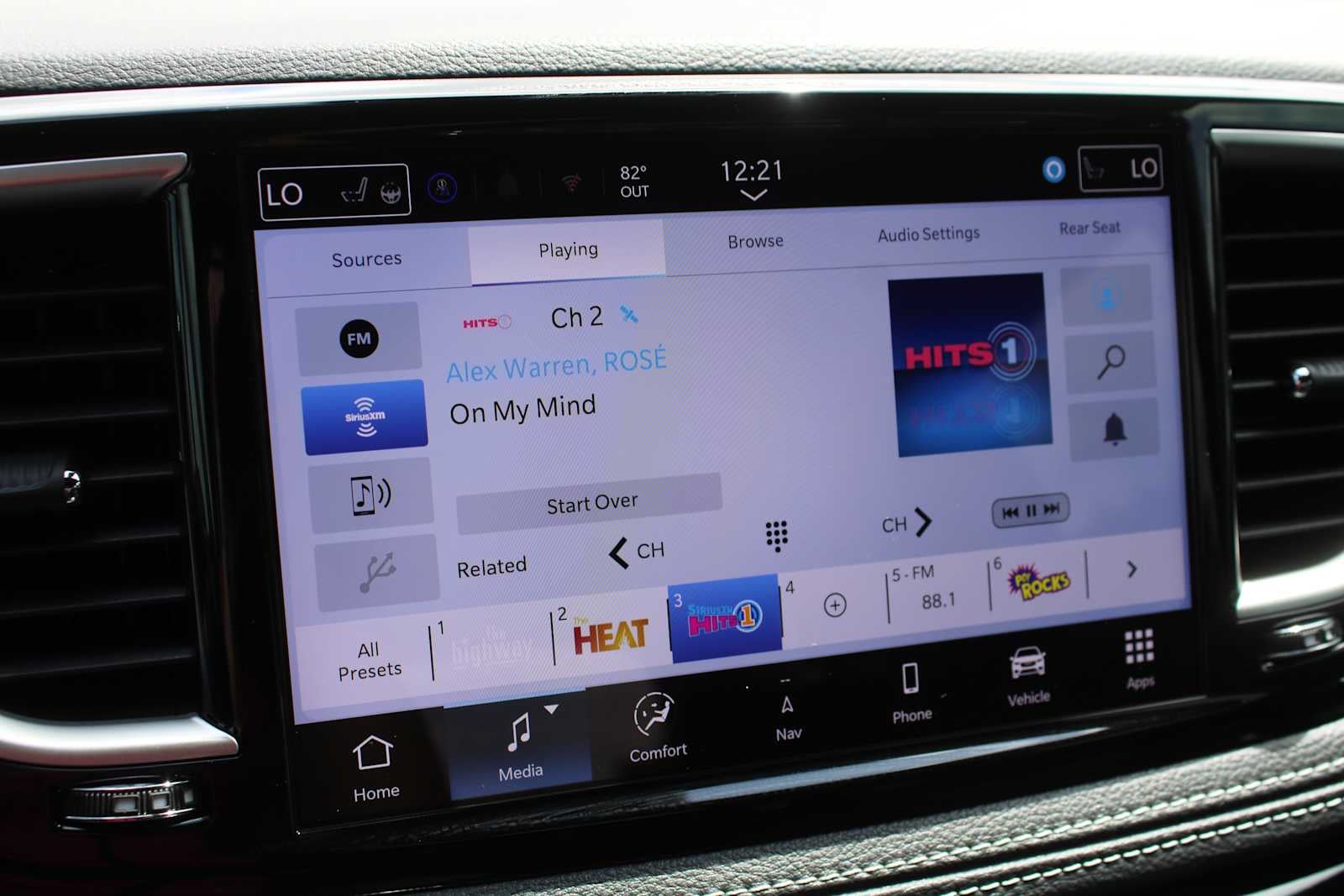 2026 Chrysler Pacifica PACIFICA SELECT