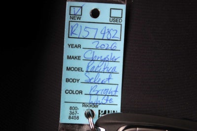 2026 Chrysler Pacifica PACIFICA SELECT