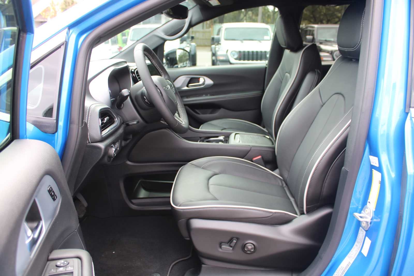 2026 Chrysler Pacifica PACIFICA LIMITED