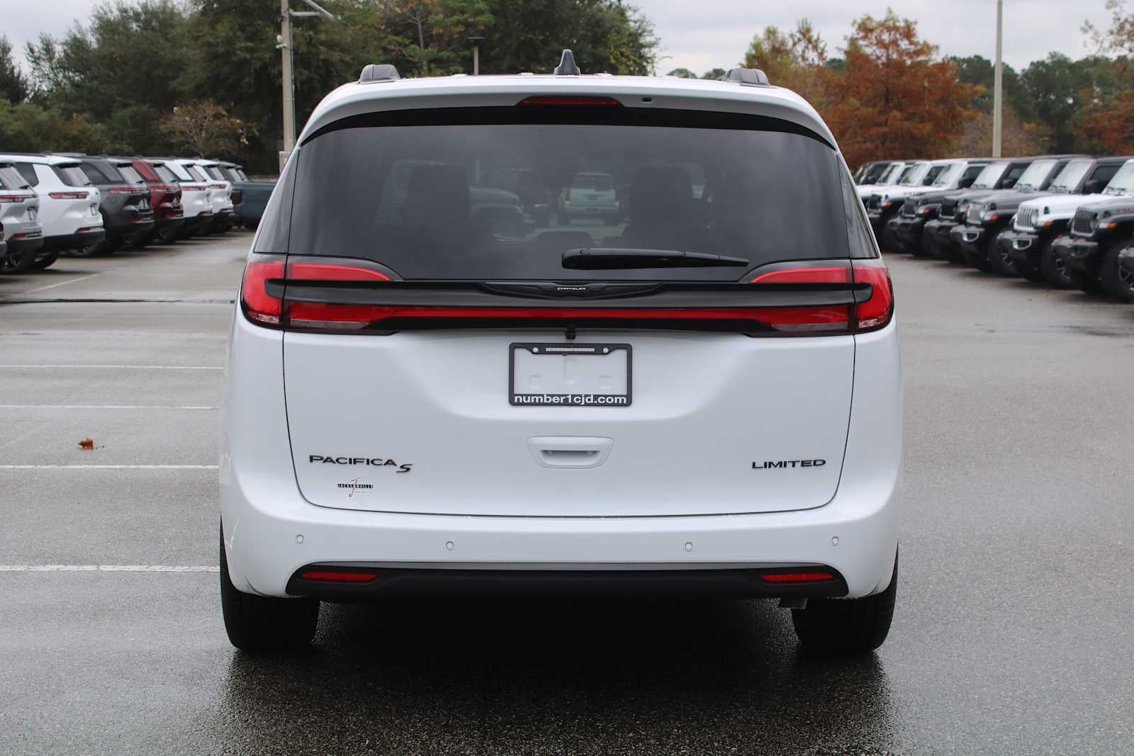 2026 Chrysler Pacifica PACIFICA LIMITED