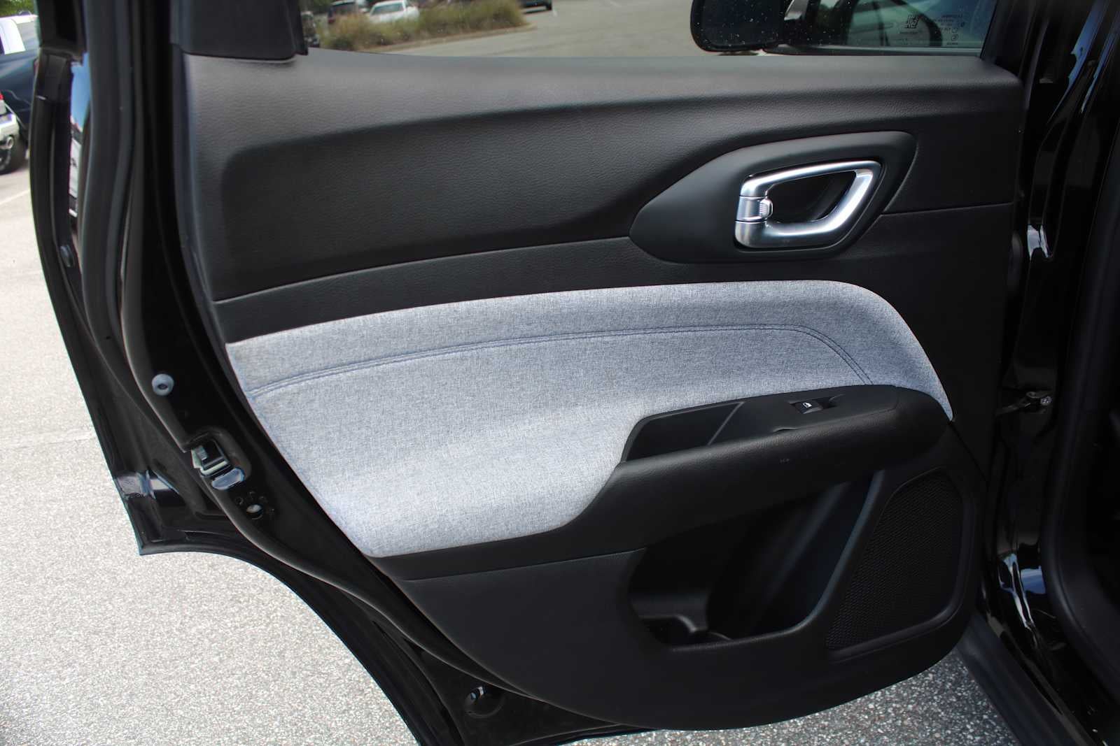 2022 Jeep Compass Latitude FWD