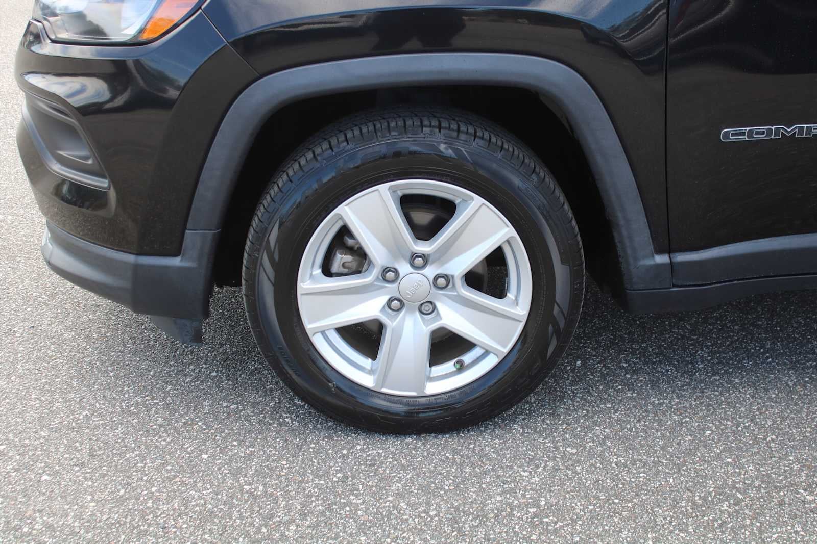 2022 Jeep Compass Latitude FWD