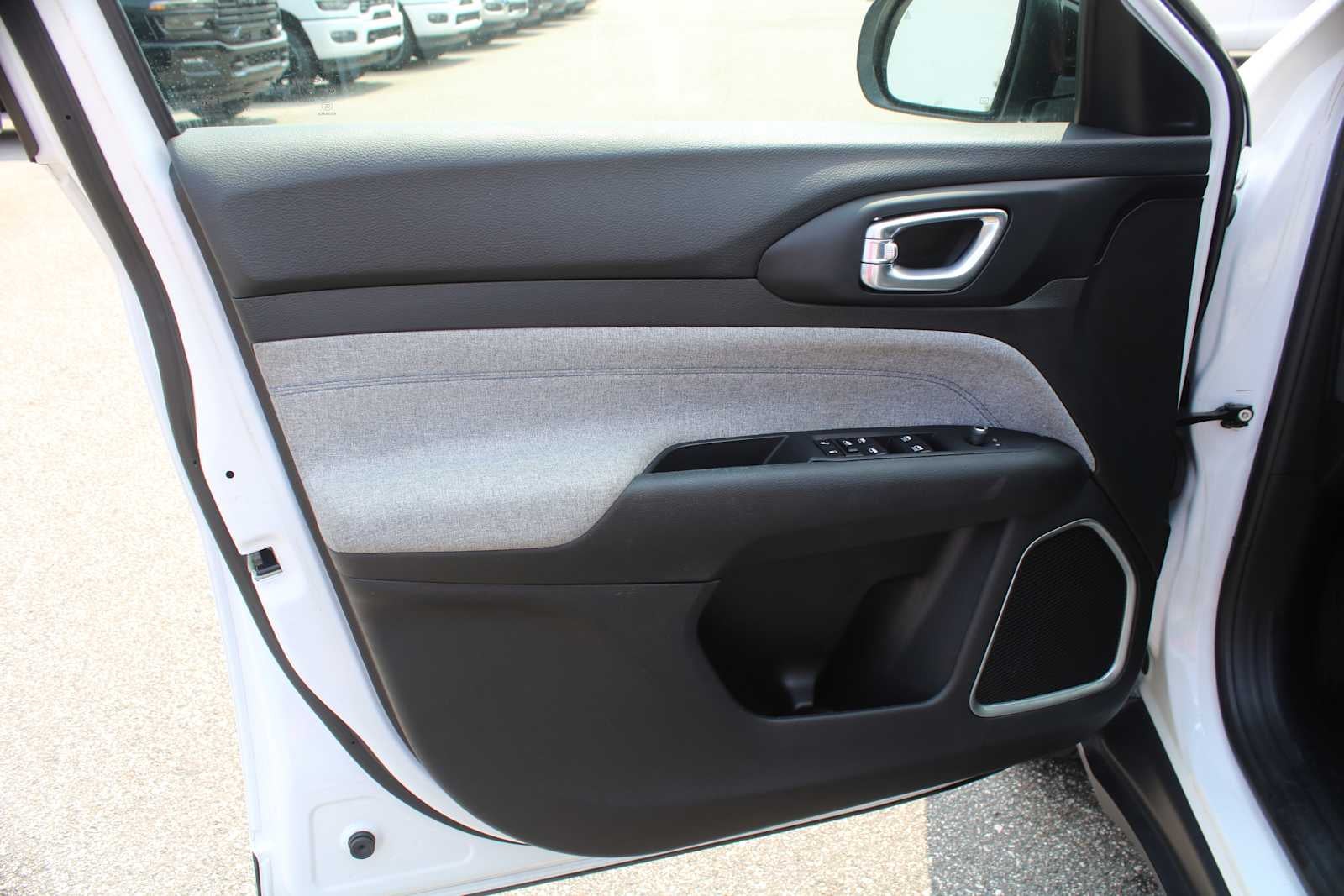2023 Jeep Compass Sport