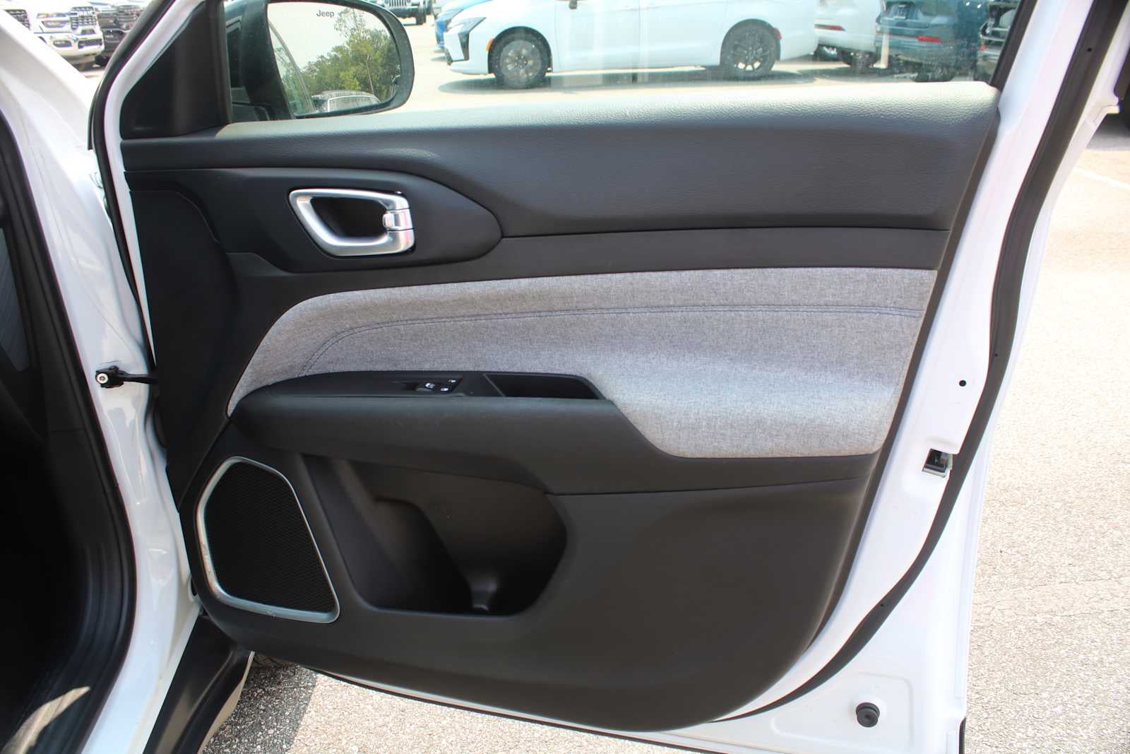 2023 Jeep Compass Sport