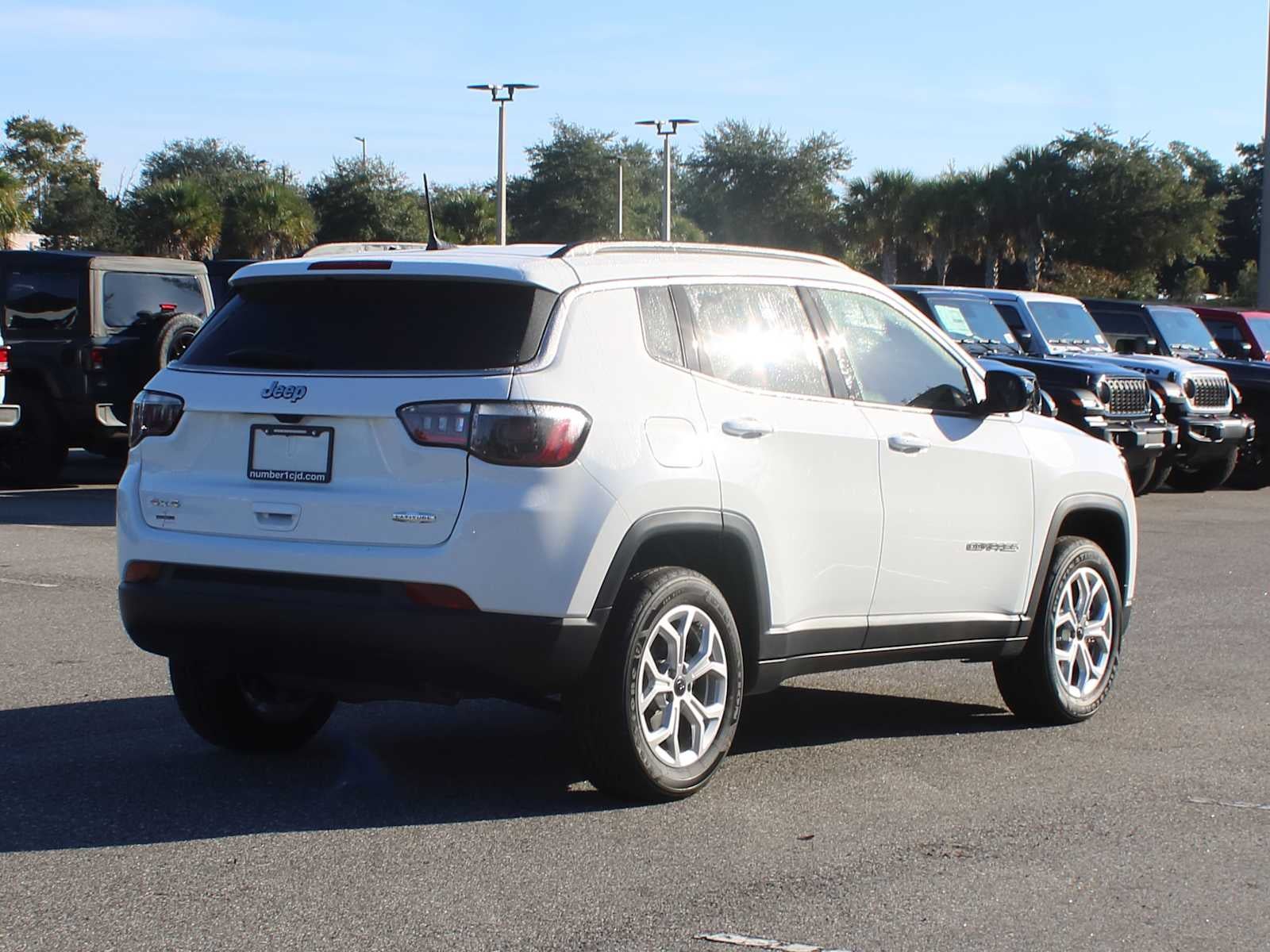 2026 Jeep Compass COMPASS LATITUDE ALTITUDE 4X4