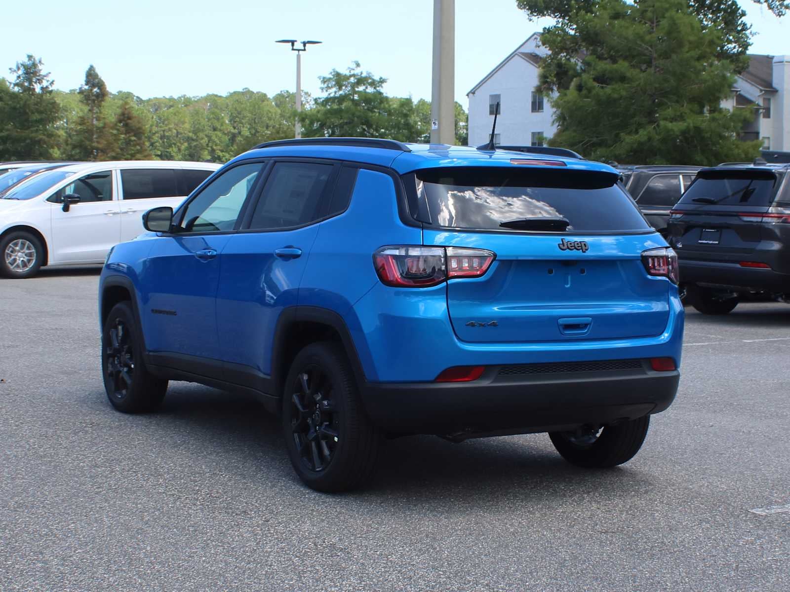 2026 Jeep Compass Latitude Altitude