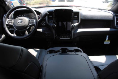 2026 RAM Ram 3500 RAM 3500 TRADESMAN CREW CAB 4X4 6'4' BOX