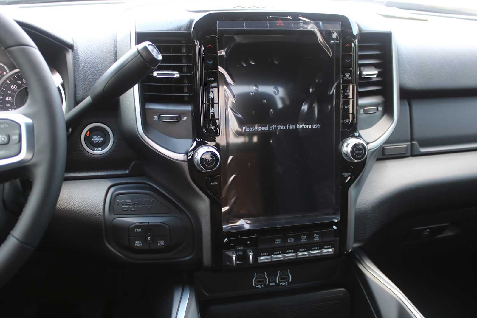 2025 RAM Ram 2500 RAM 2500 BIG HORN CREW CAB 4X4 6'4' BOX