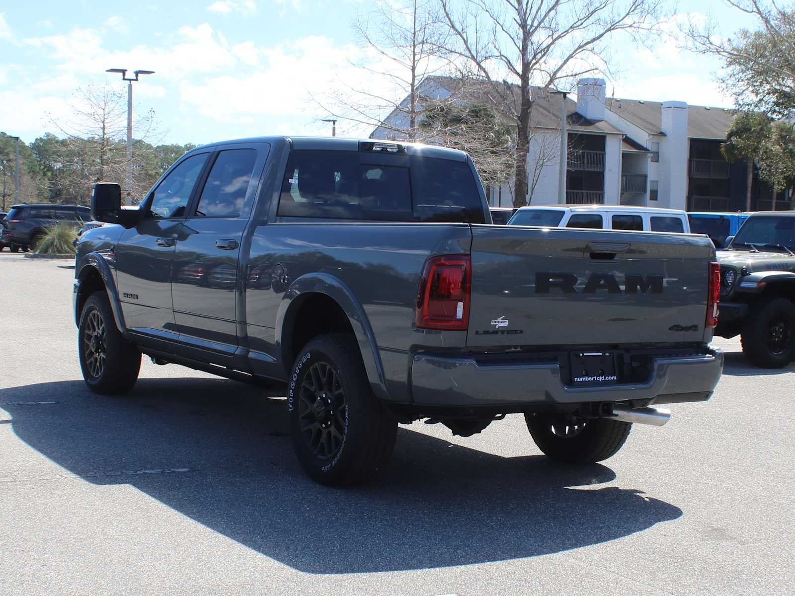 2026 RAM Ram 2500 RAM 2500 LIMITED CREW CAB 4X4 6'4' BOX