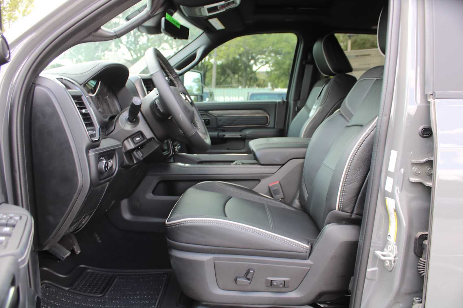 2026 RAM 2500 Limited