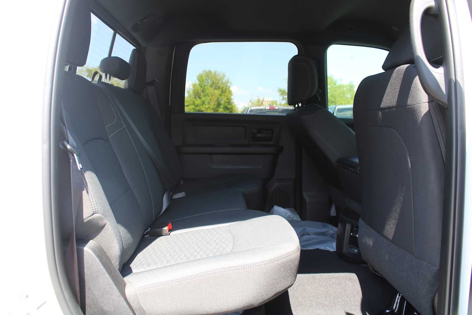 2026 RAM Ram 3500 RAM 3500 TRADESMAN CREW CAB 4X4 8' BOX