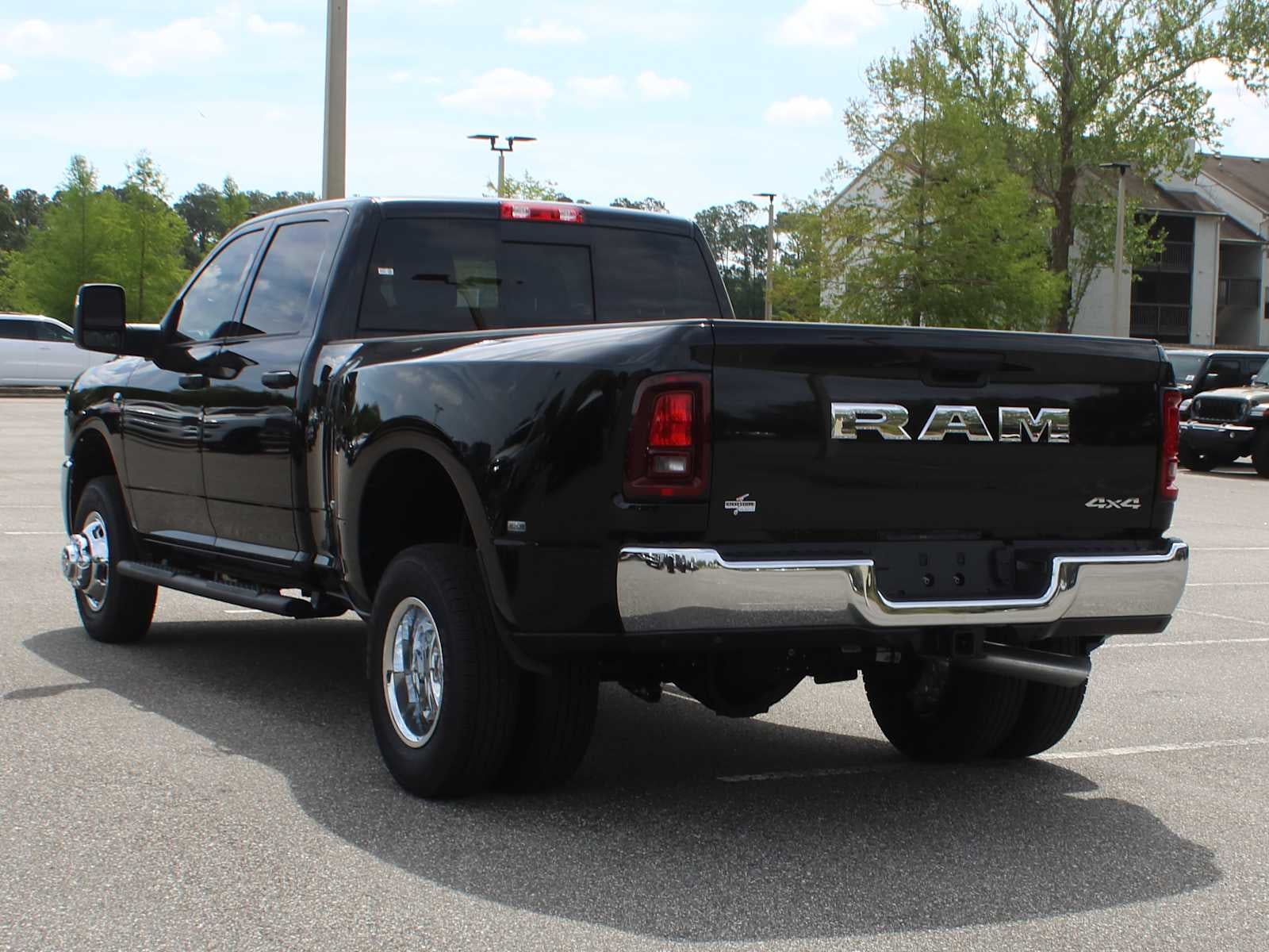 2026 RAM Ram 3500 RAM 3500 TRADESMAN CREW CAB 4X4 8' BOX