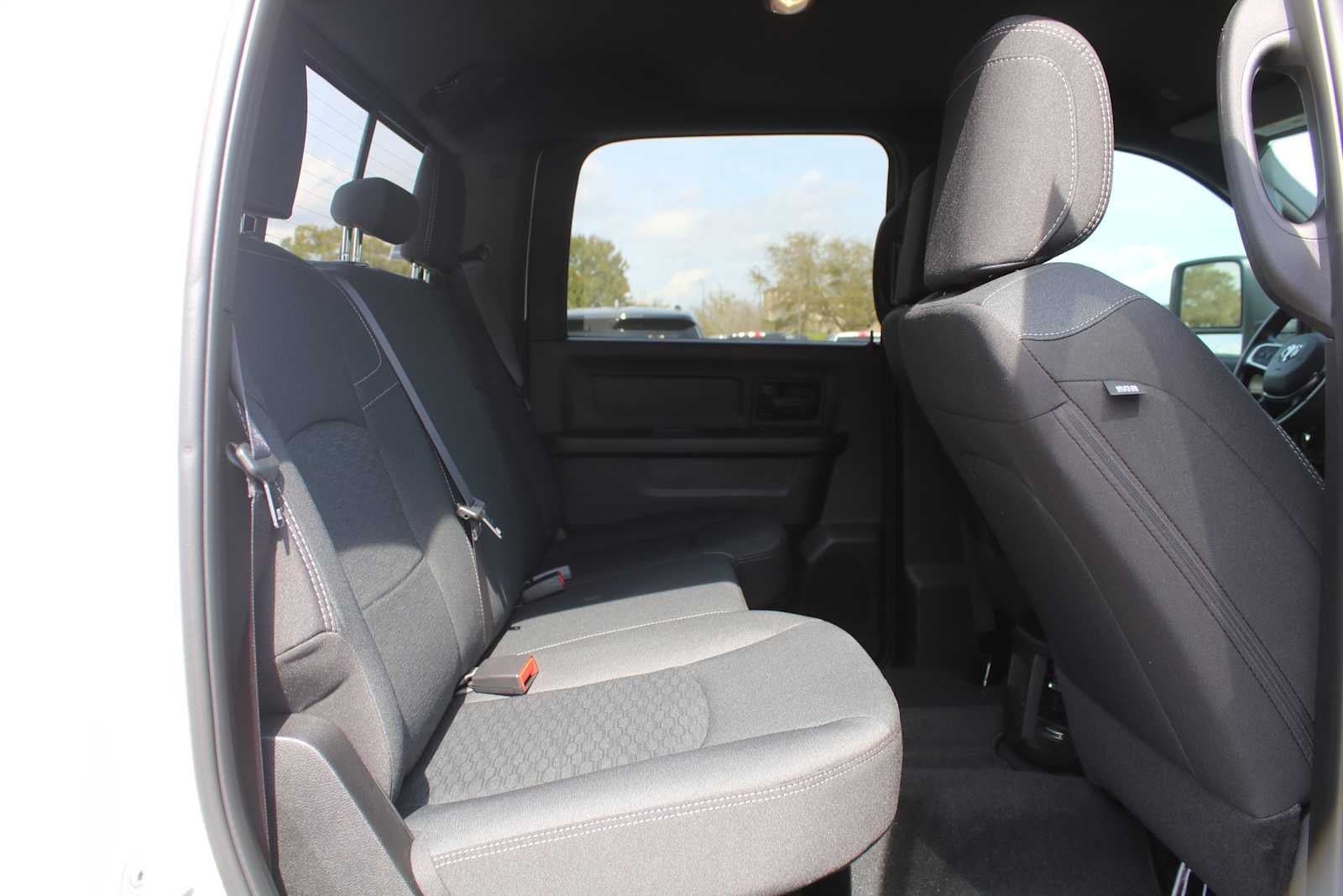 2026 RAM Ram 3500 RAM 3500 TRADESMAN CREW CAB 4X4 8' BOX