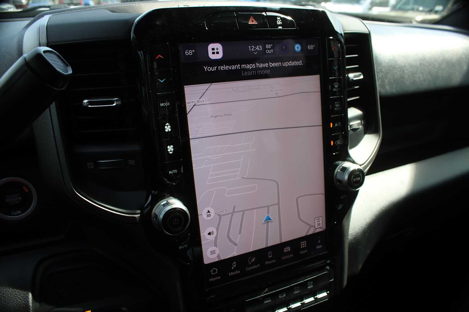 2026 RAM Ram 3500 RAM 3500 TRADESMAN CREW CAB 4X4 8' BOX