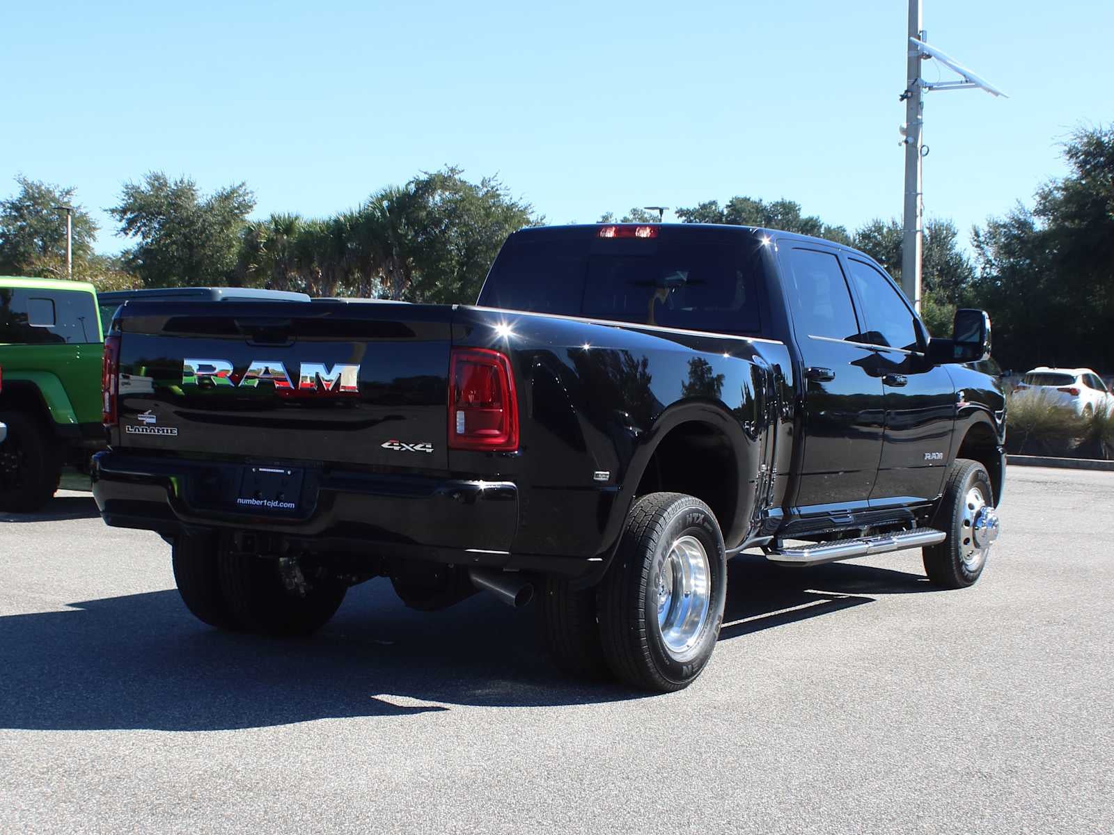 2026 RAM Ram 3500 RAM 3500 LARAMIE CREW CAB 4X4 8' BOX