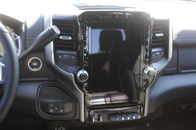 2026 RAM Ram 3500 RAM 3500 LARAMIE CREW CAB 4X4 8' BOX