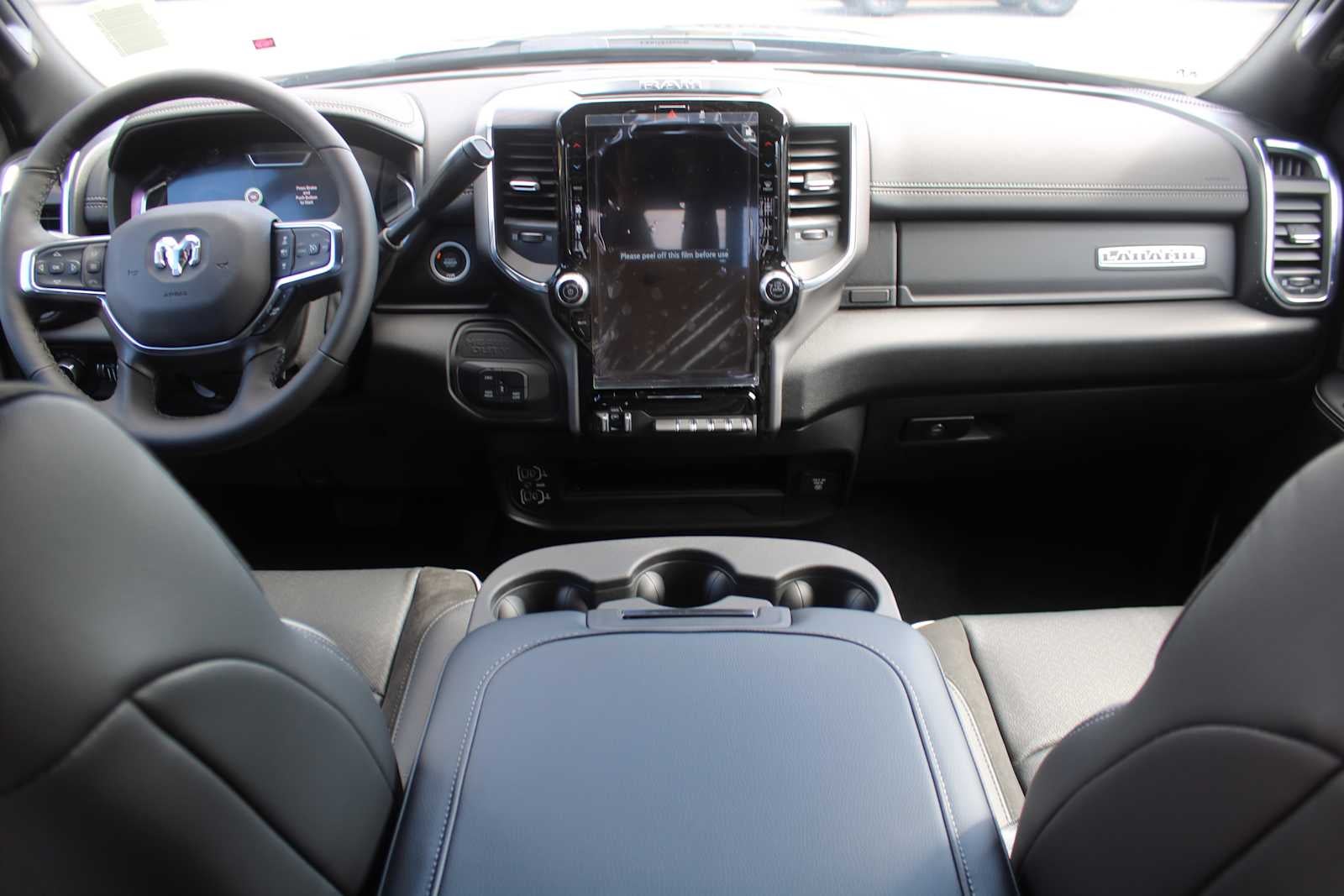 2026 RAM Ram 3500 RAM 3500 LARAMIE CREW CAB 4X4 8' BOX