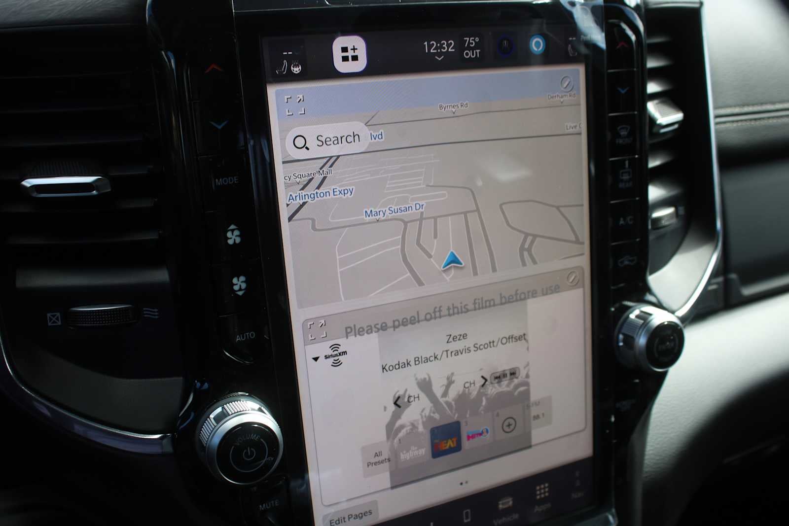 2026 RAM Ram 3500 RAM 3500 LARAMIE CREW CAB 4X4 8' BOX