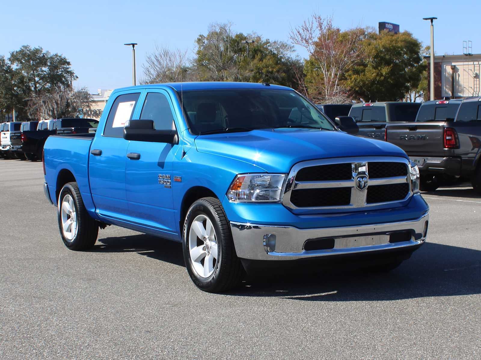 2021 RAM 1500 Classic Tradesman Crew Cab 4x2 5'7' Box