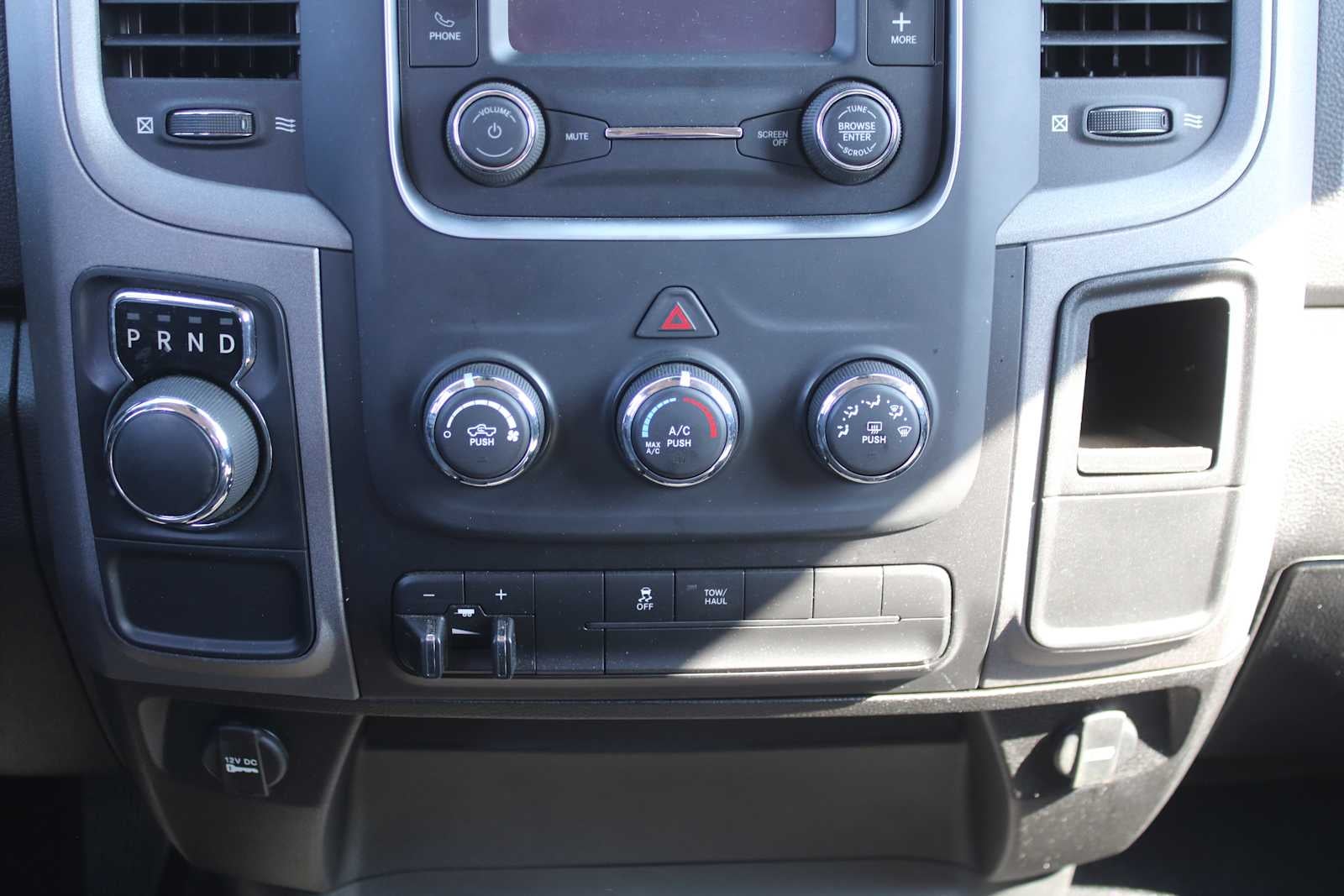 2021 RAM 1500 Classic Tradesman Crew Cab 4x2 5'7' Box