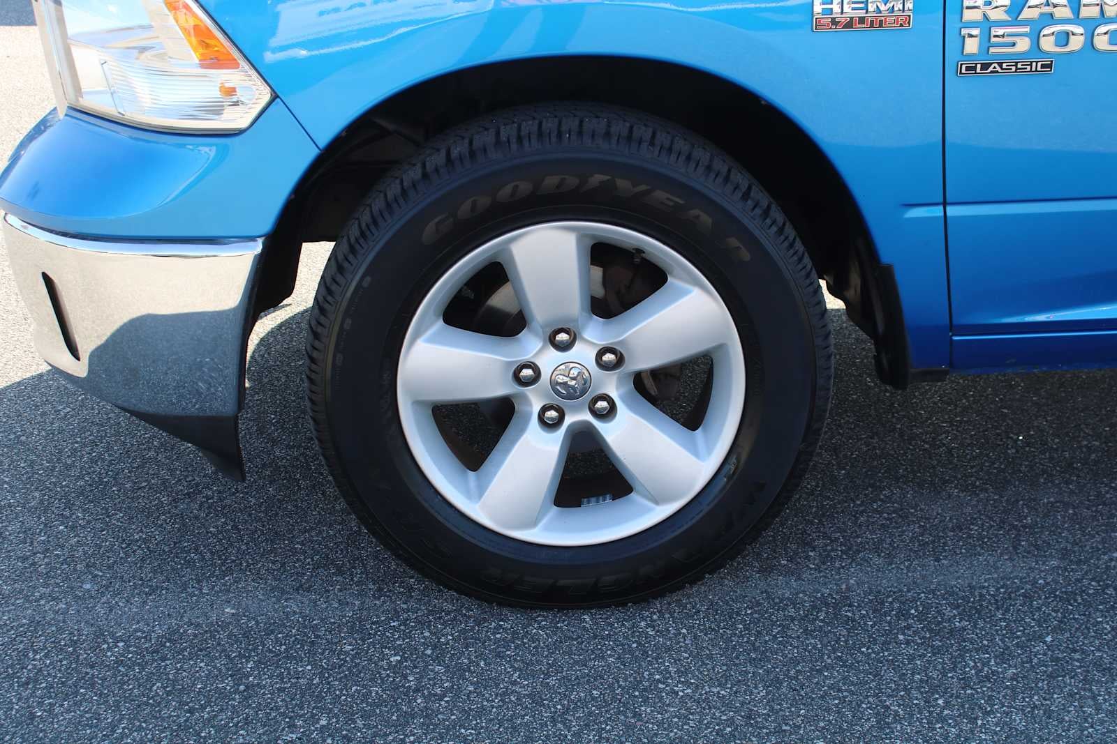 2021 RAM 1500 Classic Tradesman Crew Cab 4x2 5'7' Box