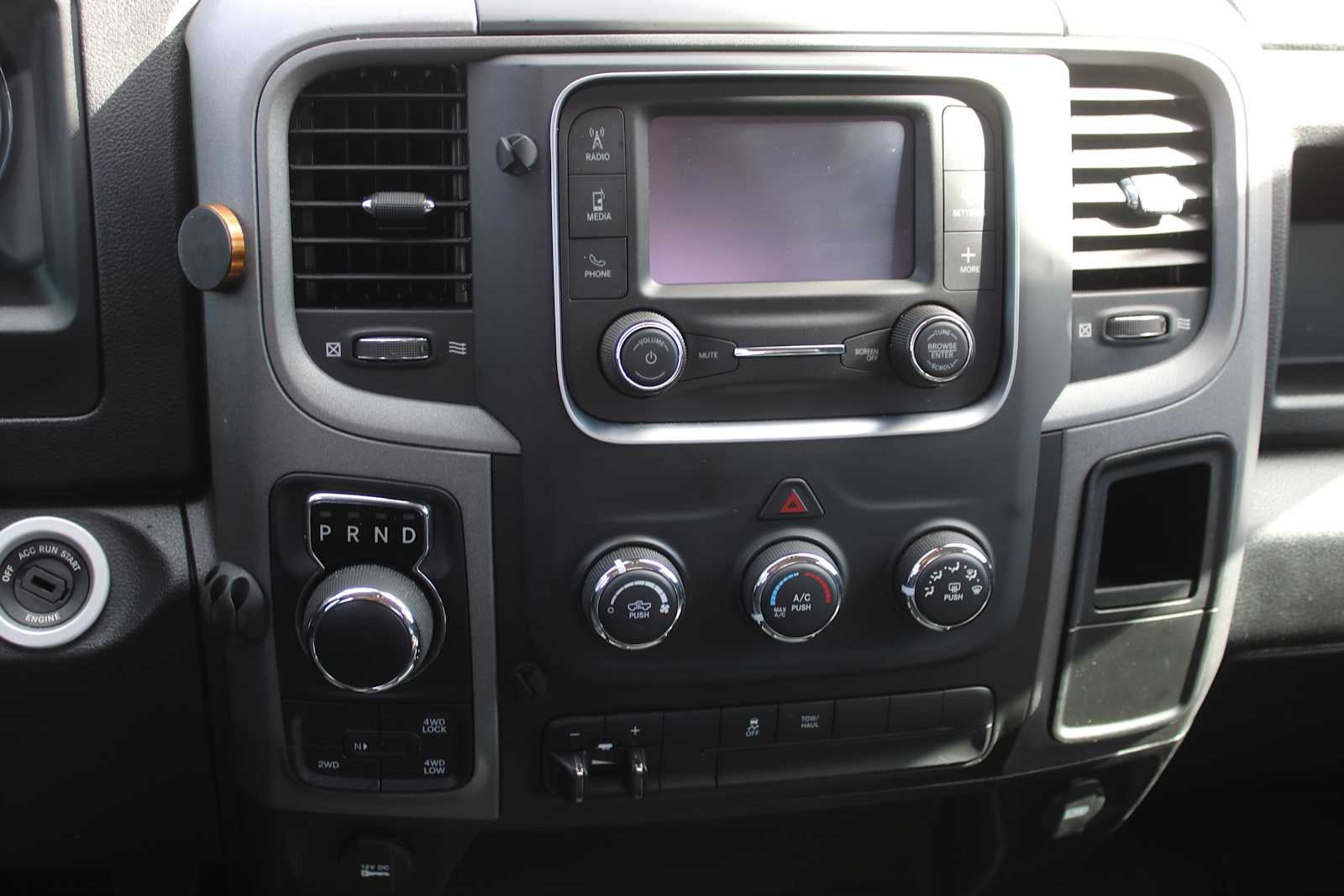 2021 RAM 1500 Classic Tradesman Crew Cab 4x4 5'7' Box