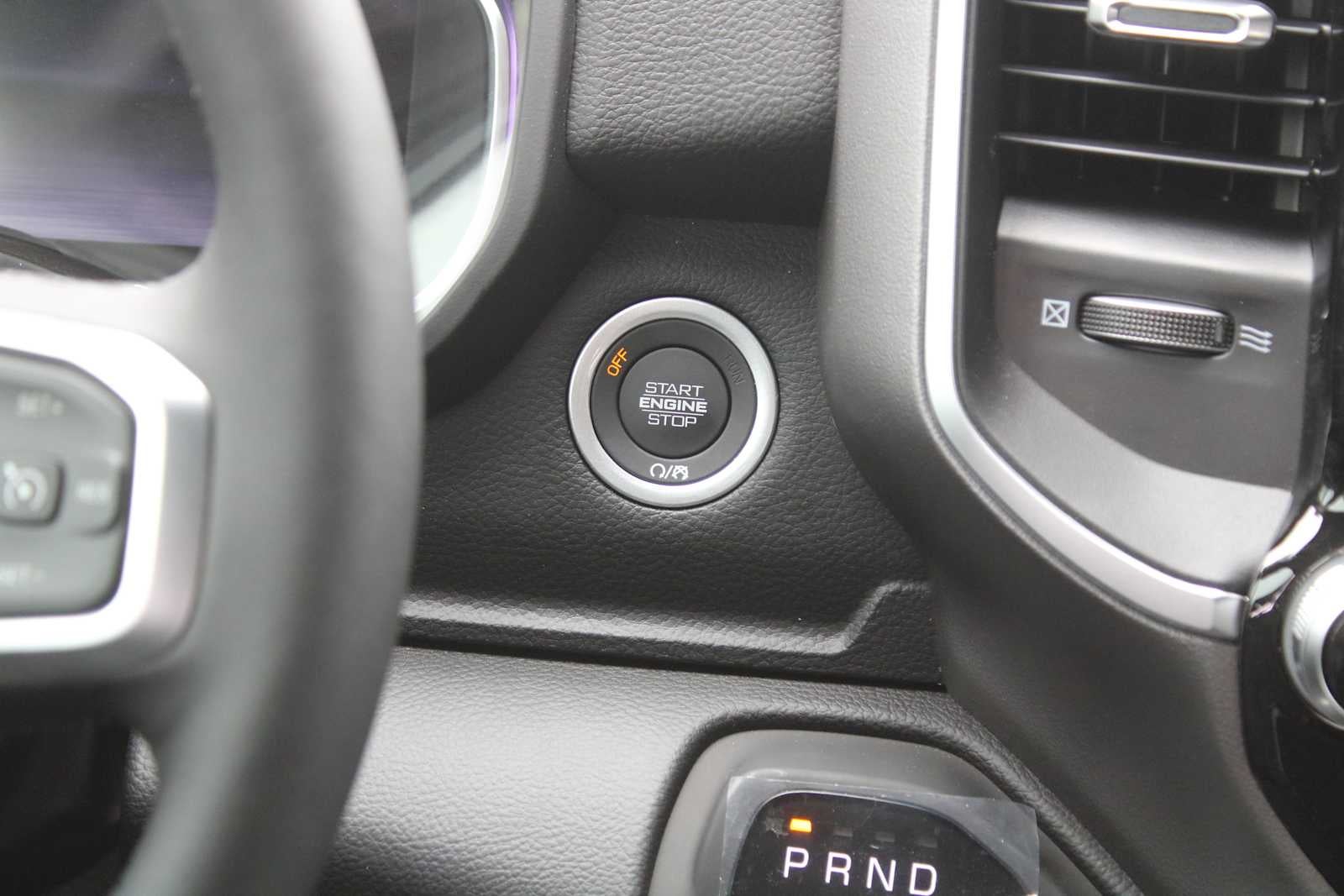 2026 RAM Ram 1500 RAM 1500 BIG HORN CREW CAB 4X2 5'7' BOX