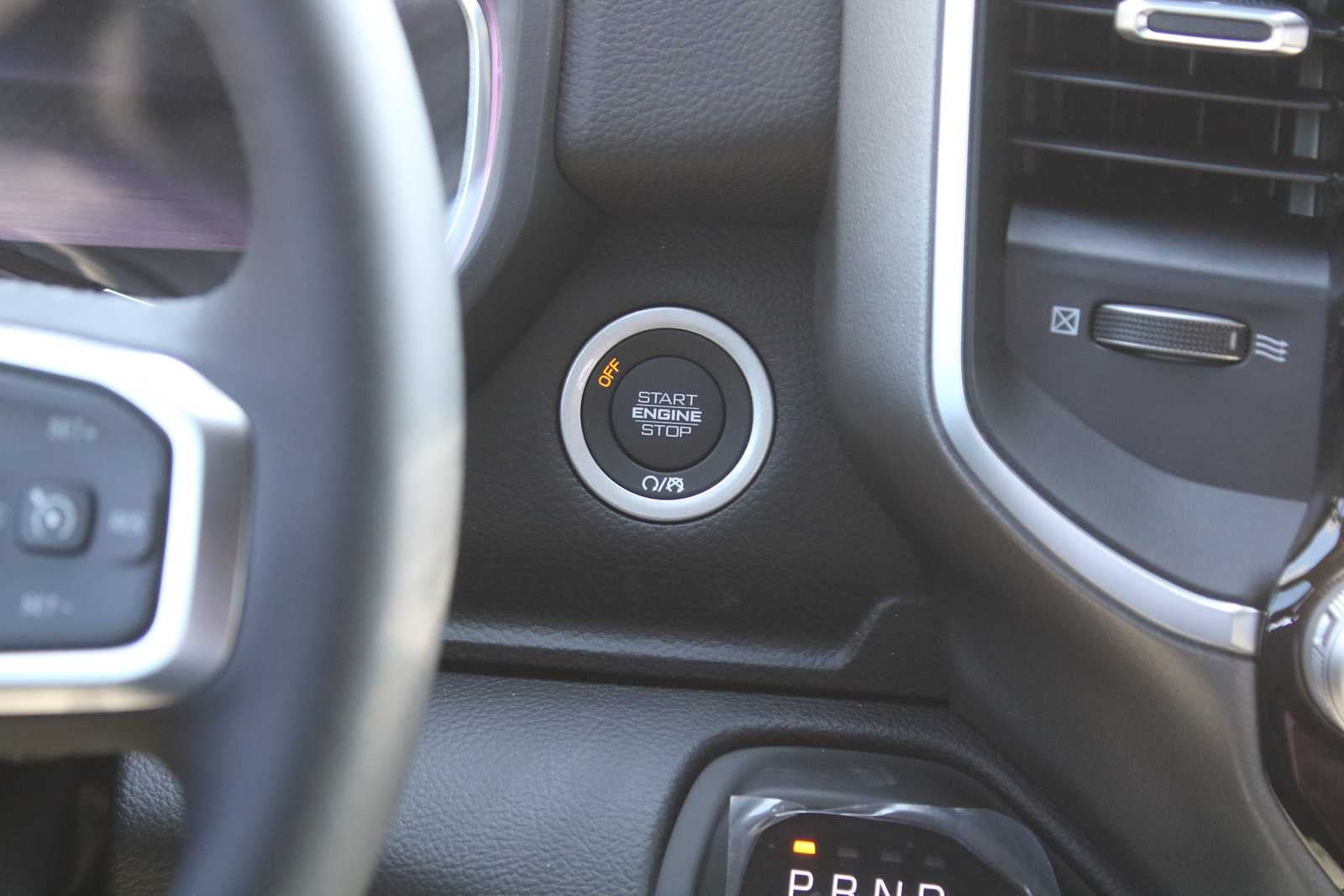 2026 RAM Ram 1500 RAM 1500 BIG HORN CREW CAB 4X2 5'7' BOX