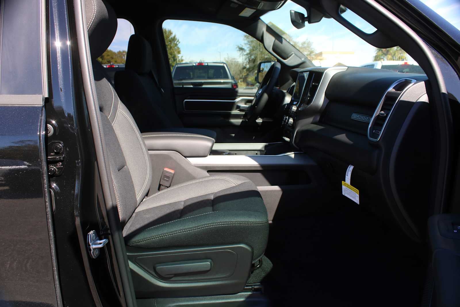 2026 RAM Ram 1500 RAM 1500 BIG HORN CREW CAB 4X2 5'7' BOX