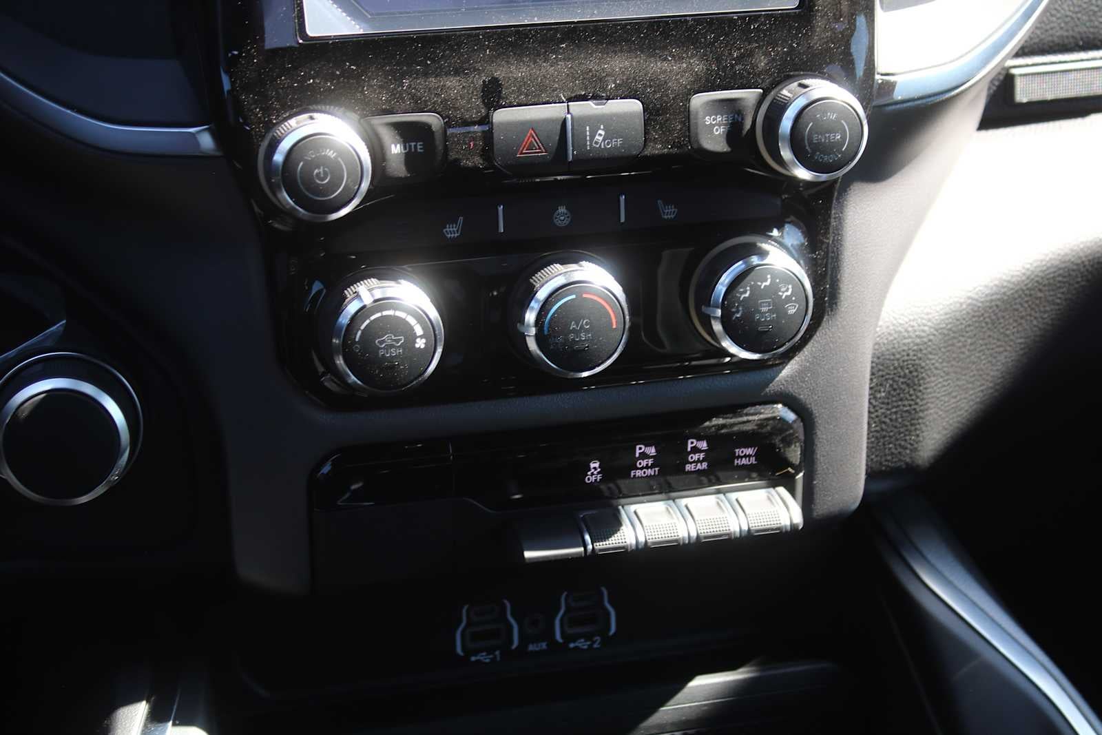 2026 RAM Ram 1500 RAM 1500 BIG HORN CREW CAB 4X2 5'7' BOX