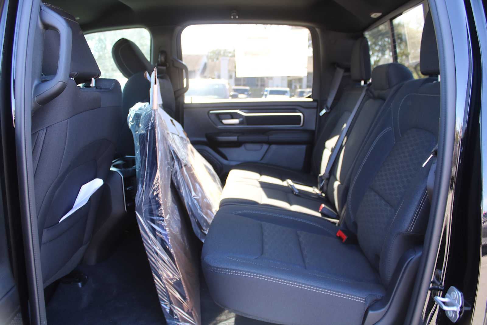 2026 RAM Ram 1500 RAM 1500 BIG HORN CREW CAB 4X2 5'7' BOX